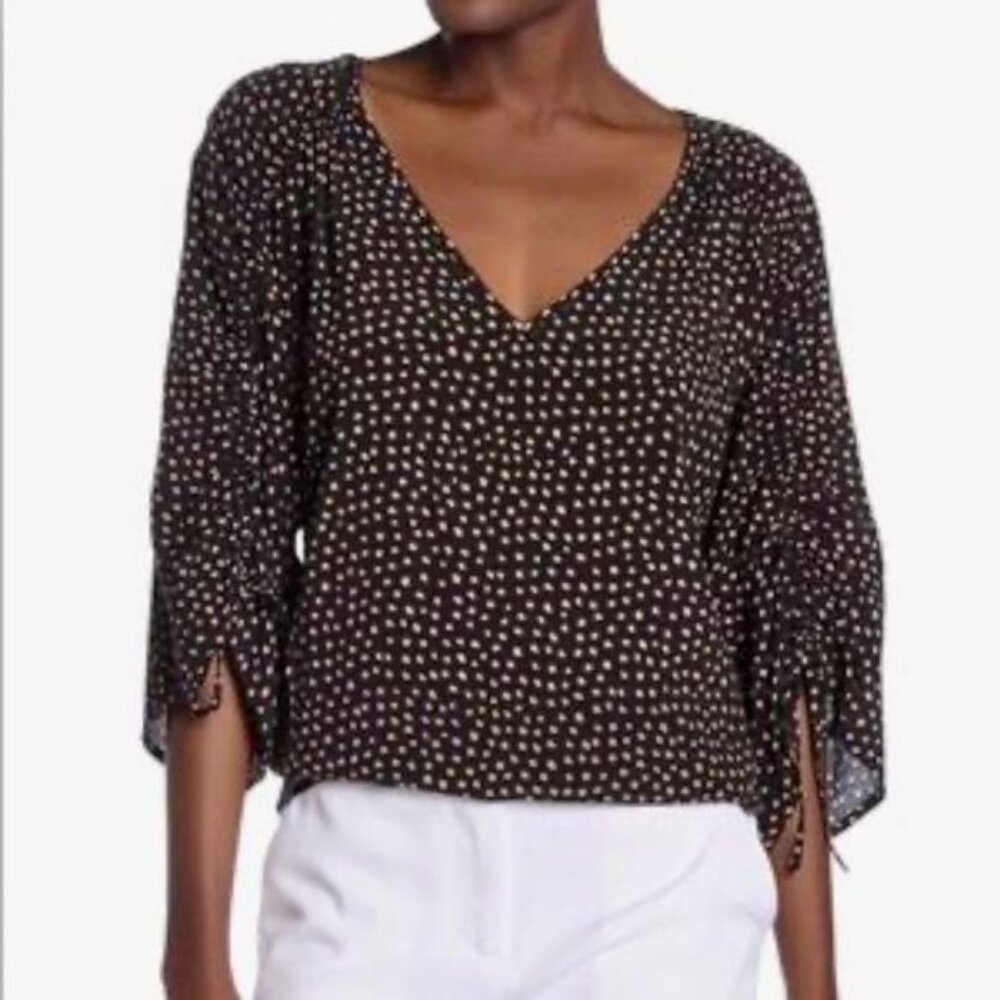 Laundry by Shelli Segal ruched blouse